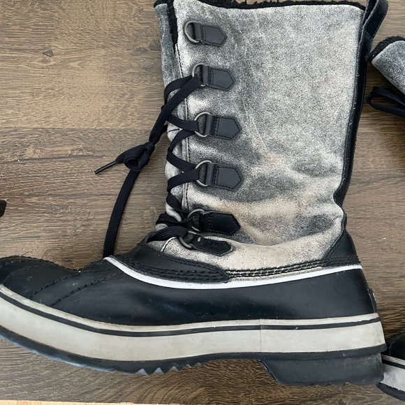 Sorel winter boots fleece lined - Picture 3 of 4